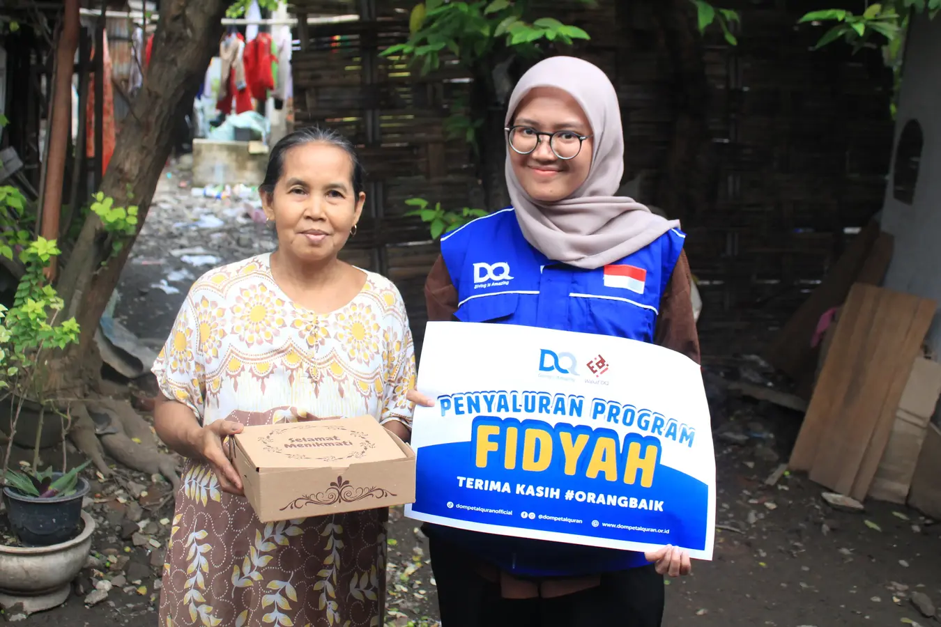 DQ Salurkan Fidyah untuk Warga Dhuafa Terdampak Banjir di Desa Sepande