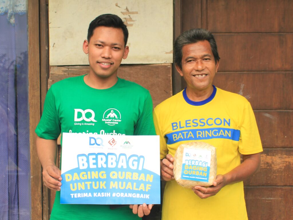 LAZNAS DQ Salurkan Amanah Qurban untuk Mualaf di Sidoarjo