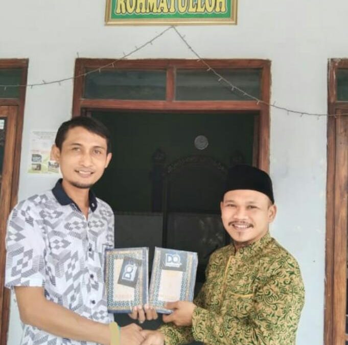 DQ Bagikan Al-Qur’an untuk Mushola dan Masjid di Daerah Pelosok