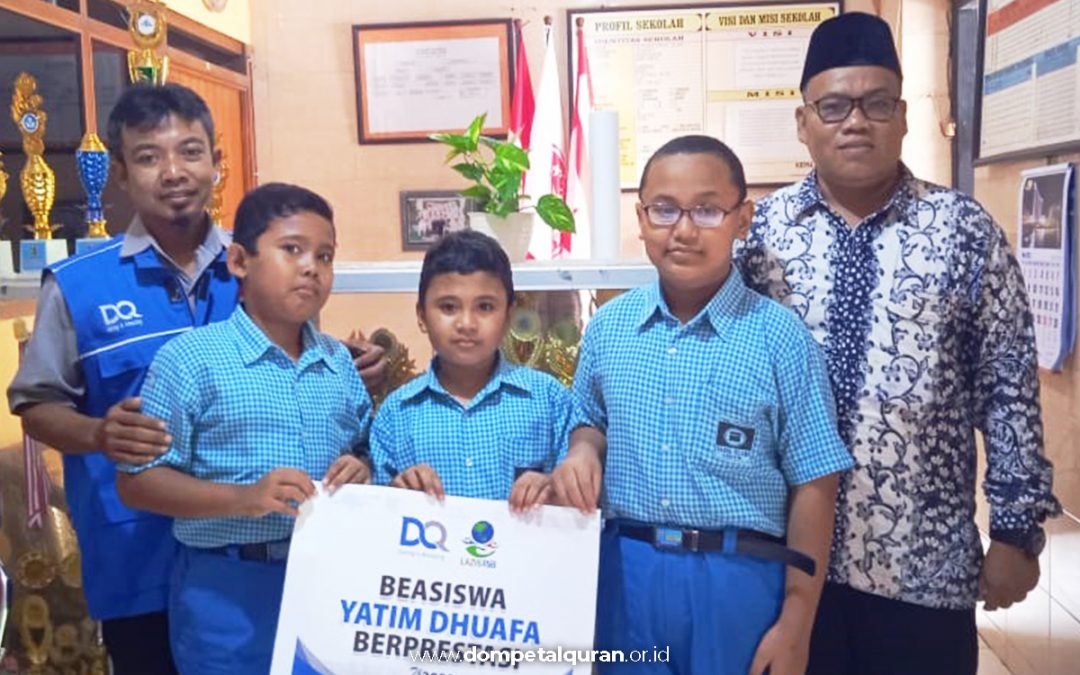 DQ Gresik Bersama Lazis PJB Salurkan Beasiswa Yatim Dhuafa Berprestasi